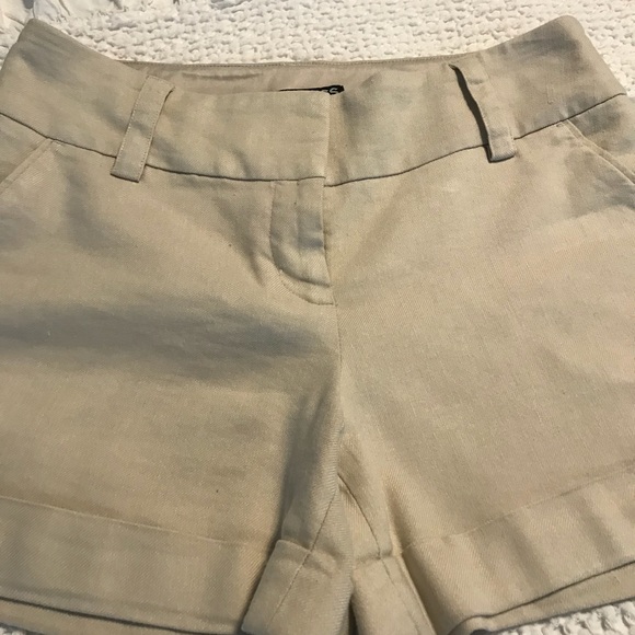 Express tan/ khaki color shorts - Picture 1 of 4